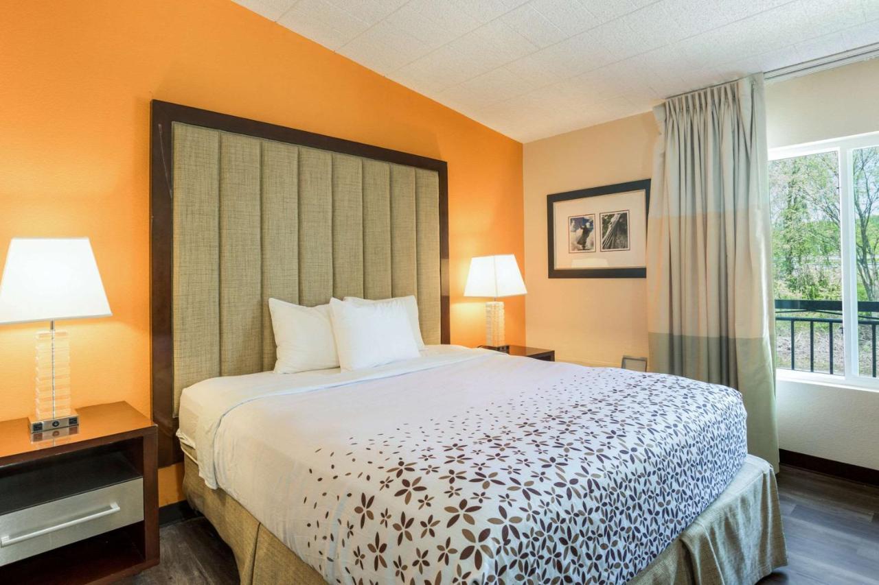 Fairmount Inn & Suites - Stroudsburg, Poconos Delaware Water Gap Exteriér fotografie